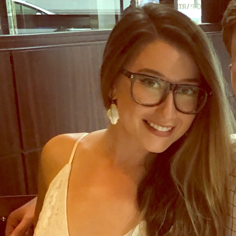 Meet your Posher, Jolie